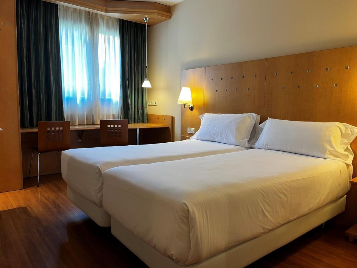 Holiday Inn Express Logrono Rioja By Ihg Εξωτερικό φωτογραφία