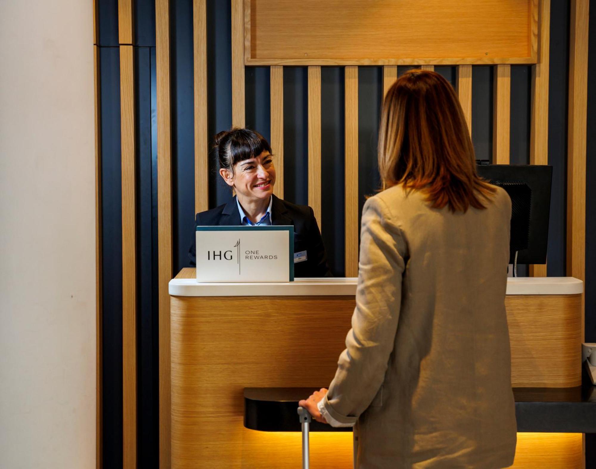 Holiday Inn Express Logrono Rioja By Ihg Εξωτερικό φωτογραφία