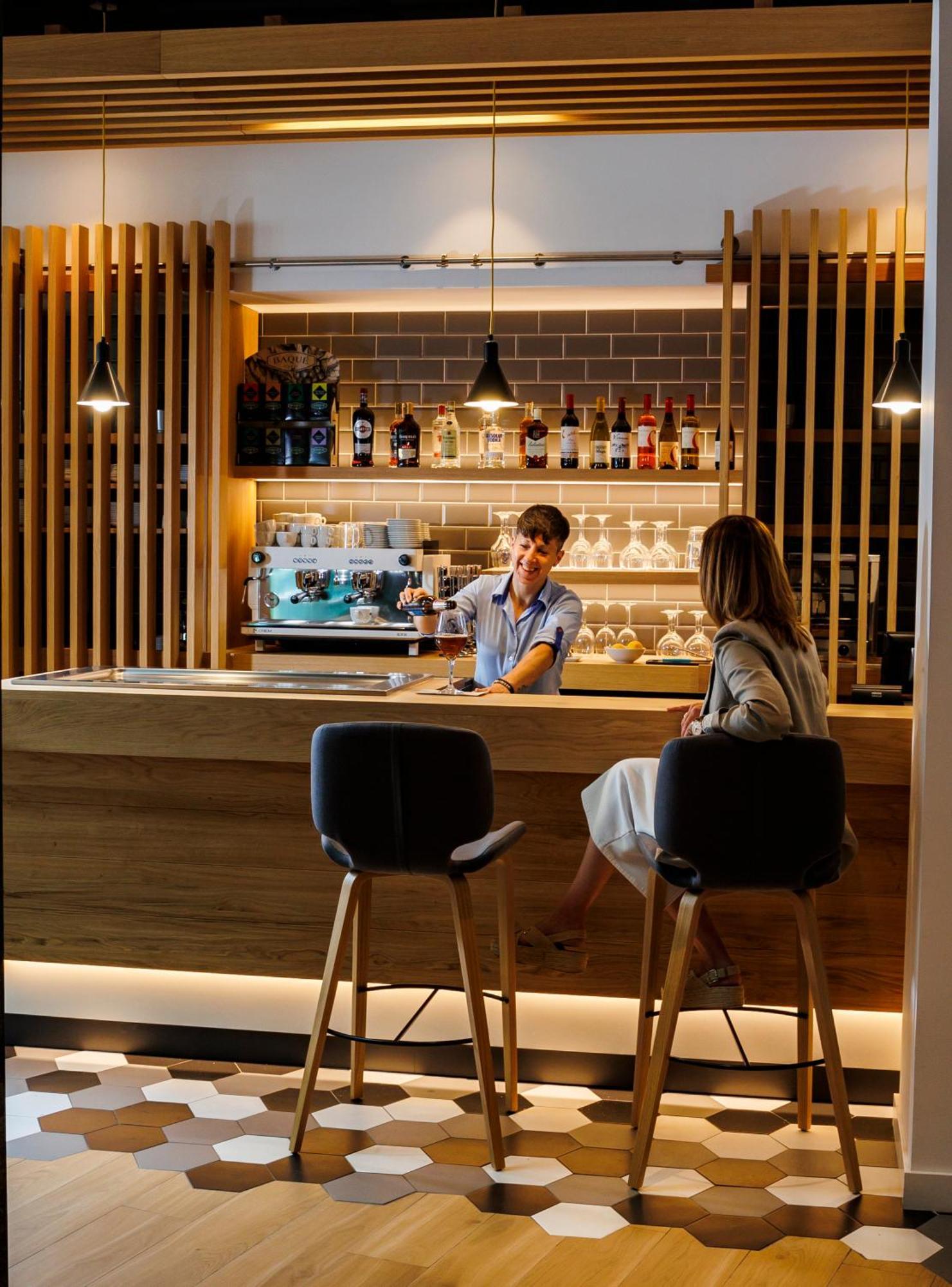 Holiday Inn Express Logrono Rioja By Ihg Εξωτερικό φωτογραφία