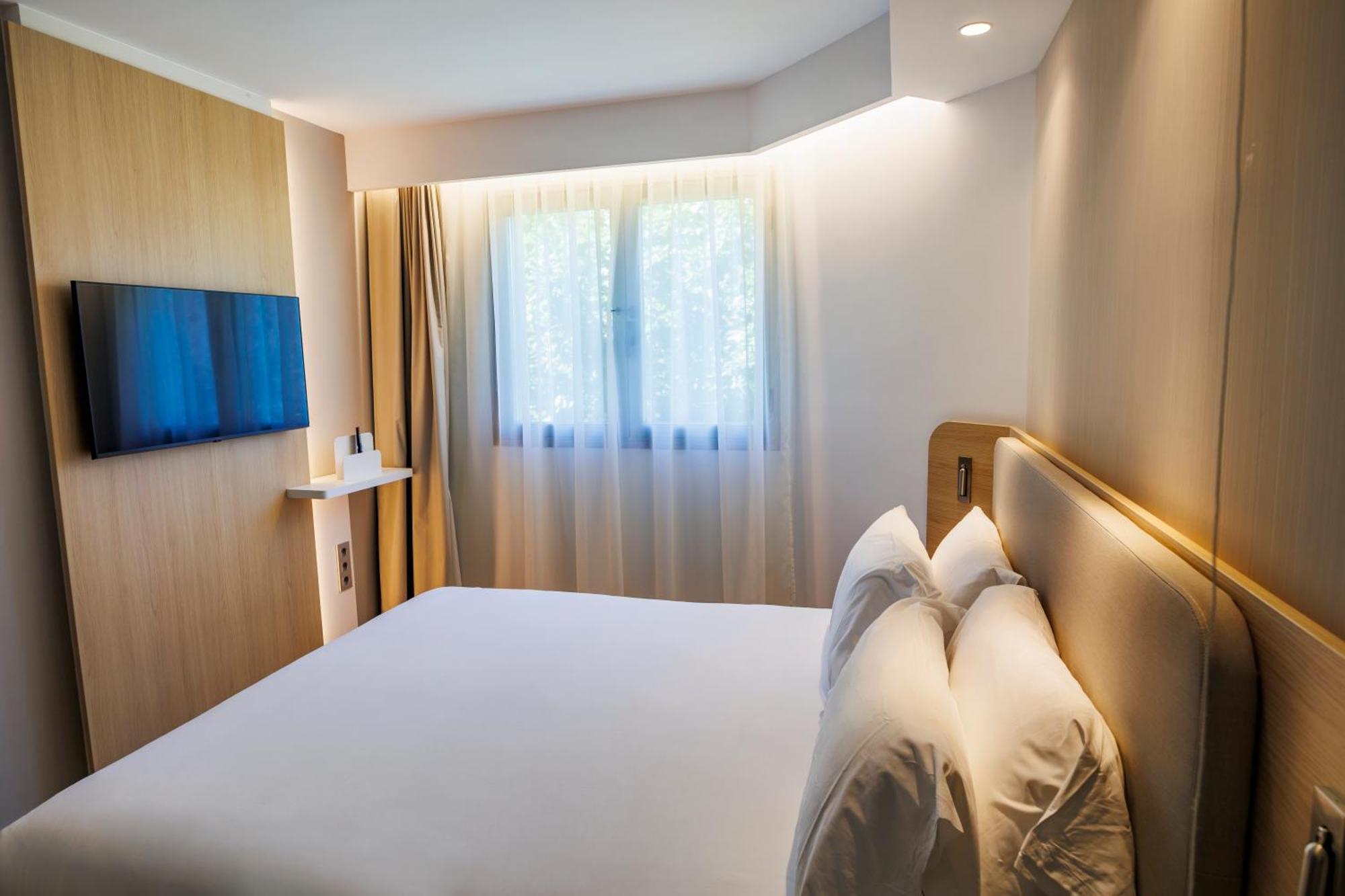 Holiday Inn Express Logrono Rioja By Ihg Εξωτερικό φωτογραφία