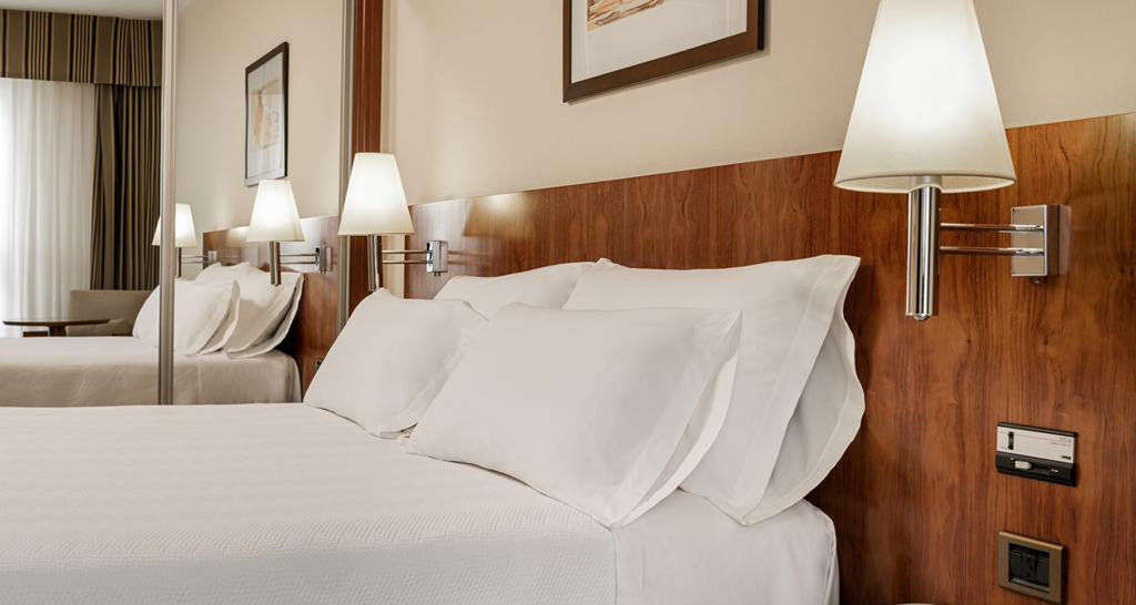 Holiday Inn Express Logrono Rioja By Ihg Εξωτερικό φωτογραφία