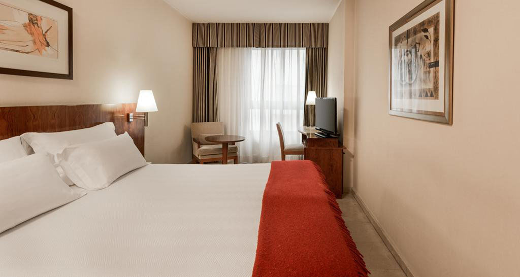 Holiday Inn Express Logrono Rioja By Ihg Εξωτερικό φωτογραφία
