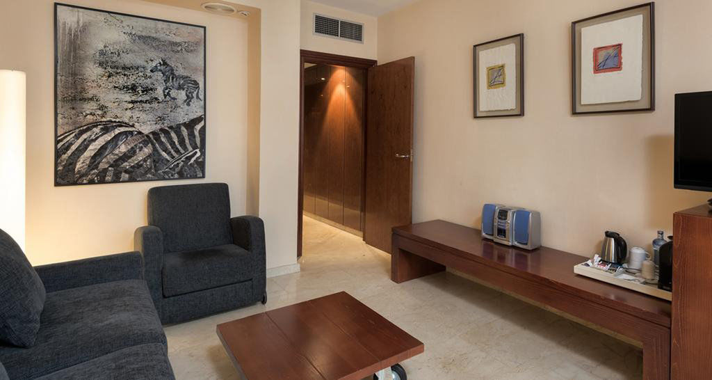 Holiday Inn Express Logrono Rioja By Ihg Εξωτερικό φωτογραφία